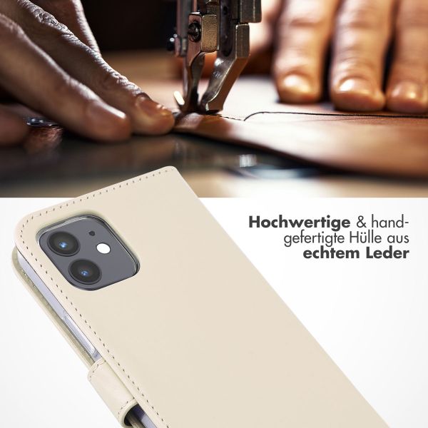 Selencia Echtleder Klapphülle Apple iPhone 12 (Pro) - Greige
