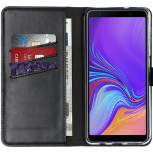 Selencia Echtleder Klapphülle Samsung Galaxy A7 (2018) - Schwarz