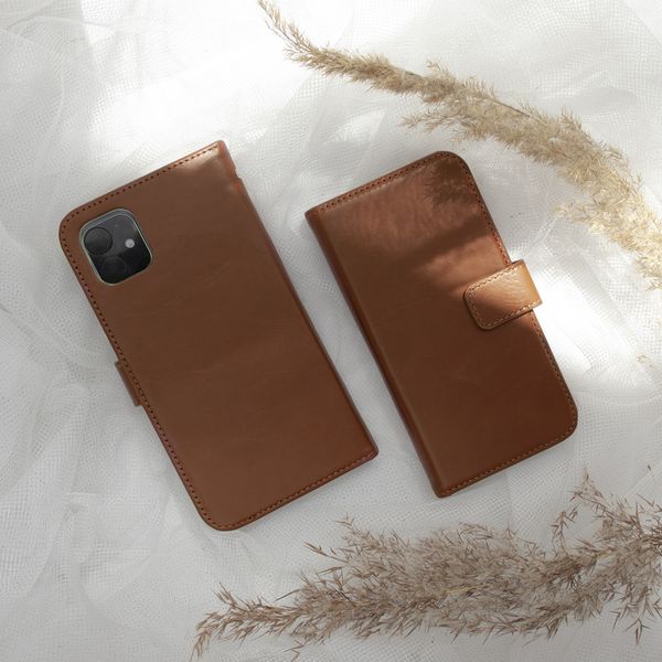 Selencia Echtleder Klapphülle Samsung Galaxy S21 Plus - Hellbraun