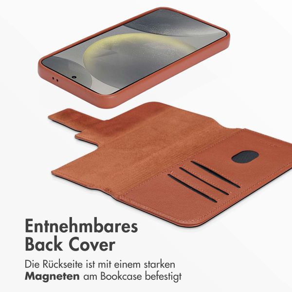 Accezz 2-in-1 Klapphülle aus Leder mit MagSafe Samsung Galaxy S24 - Sienna Brown