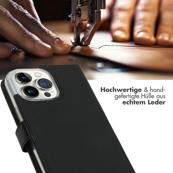 Selencia Echtleder Klapphülle Apple iPhone 14 Pro Max - Schwarz