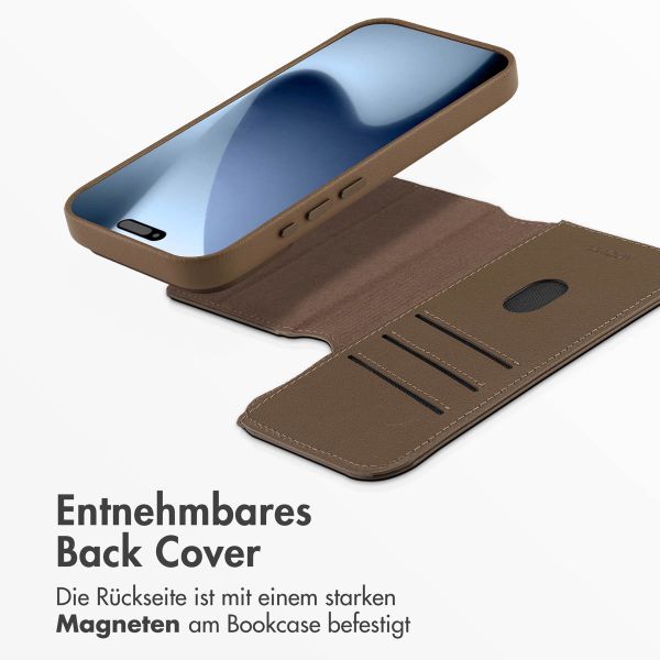Accezz 2-in-1 Klapphülle aus Leder mit MagSafe Apple iPhone 17 Pro - Kaffeebraun