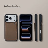 Selencia Riva Back Cover mit Kartenfach Apple iPhone 17 Pro - Mocha Brown