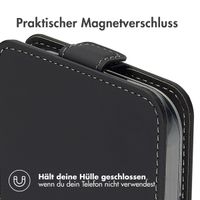 Accezz Flip Case Apple iPhone 16 Pro - Schwarz
