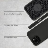 Accezz Tough Back Cover mit MagSafe Apple iPhone 15 - Schwarz
