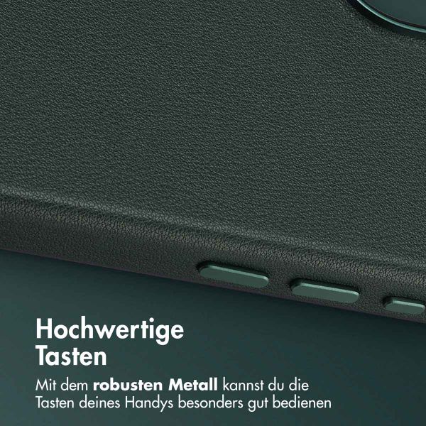 Accezz MagSafe Leather Backcover Apple iPhone 17 - Cedar Green