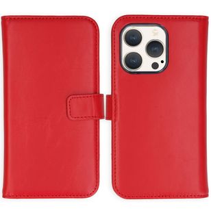 Selencia Echtleder Klapphülle Apple iPhone 15 Pro - Rot
