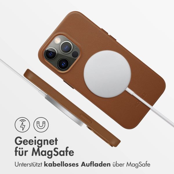 Accezz MagSafe Leather Backcover Apple iPhone 13 Pro - Sienna Brown