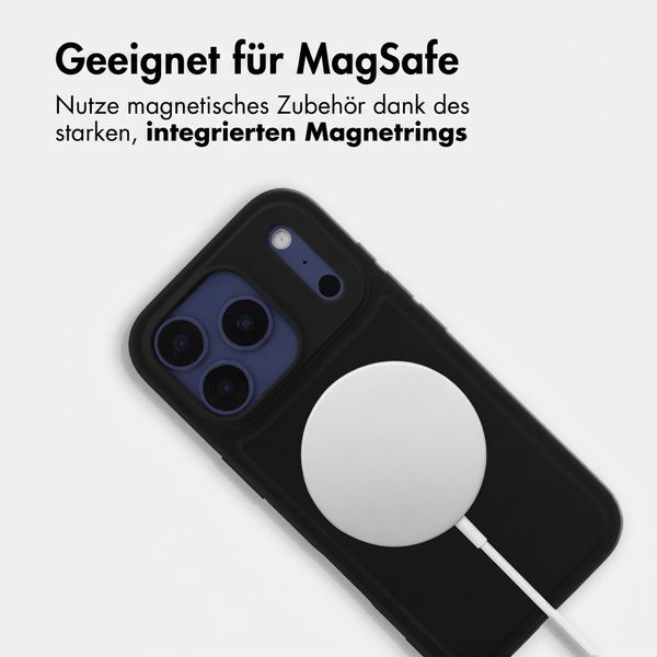 Accezz Backcover mit MagSafe Apple iPhone 17 Pro - Schwarz