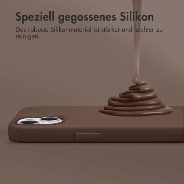 Accezz Liquid Silikoncase mit MagSafe Apple iPhone 16 Pro Max - New Tea Brown