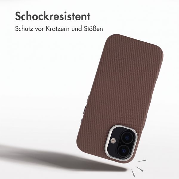 Accezz Mesh Backcover mit MagSafe Apple iPhone 16 - Braun