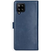 Selencia Echtleder Klapphülle Samsung Galaxy A42 - Blau