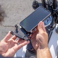 SP Connect Universal Phone Clamp Max SPC+ Fahrrad-Handyhalterung - Geeignet für SPC+ Halterungen - Schwarz