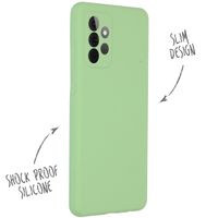 Accezz Liquid Silikoncase Samsung Galaxy A72 - Grün
