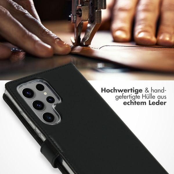 Selencia Echtleder Klapphülle Samsung Galaxy S24 Ultra - Schwarz