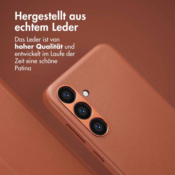 Accezz 2-in-1 Klapphülle aus Leder mit MagSafe Samsung Galaxy S23 FE - Sienna Brown