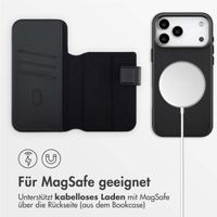 Accezz 2-in-1 Klapphülle aus Leder mit MagSafe Apple iPhone 17 Pro Max - Onyx Black