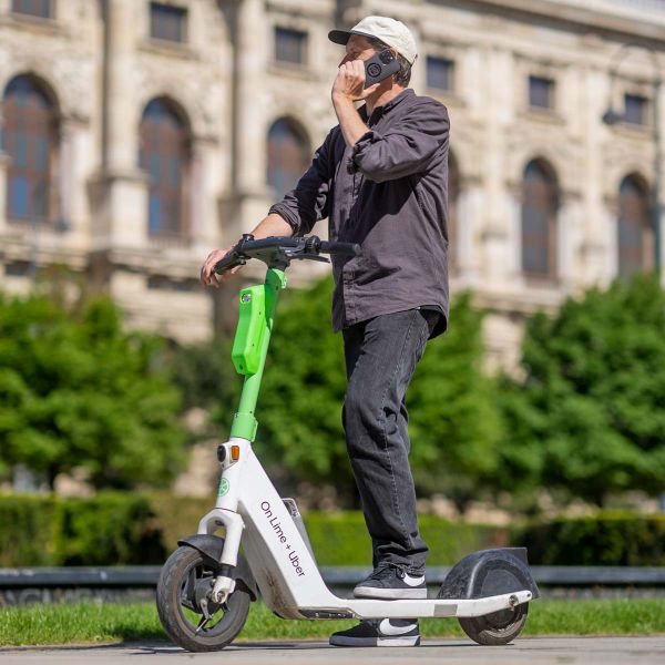 SP Connect Universal Mount SPC+ Fahrrad-Handyhalterung für SPC+ Hüllen - Schwarz