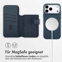 Accezz 2-in-1 Klapphülle aus Leder mit MagSafe Apple iPhone 17 Pro Max - Nightfall Blue