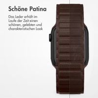 Accezz Magnetisches Echtlederarmband für Apple Watch | 38/40/41/42 mm - Chocolate Brown