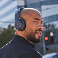 Beats Studio Pro Kabellose Kopfhörer mit Aktive Geräuschunterdrückung (ANC) - Marineblau