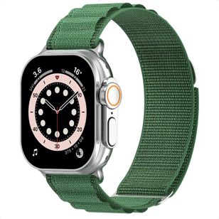 Accezz Nylon Alpine Armband für Apple Watch | 44/45/46/49 mm - Olive Green