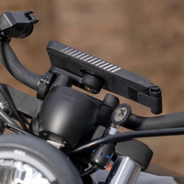 SP Connect Moto Bundle LT Mount und Universal Case SPC+ Fahrrad-/Scooter-/Motorrad-Handyhalterung - Spritzwassergeschützt - Universal - Schwarz