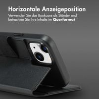Accezz 2-in-1 Klapphülle aus Leder mit MagSafe Apple iPhone 15 - Onyx Black