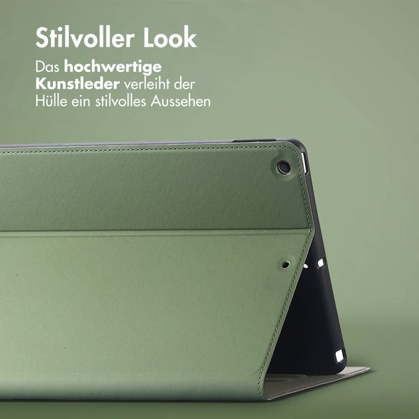Accezz Classic Klapphülle Apple iPad 9 (2021) 10.2 Zoll / iPad 8 (2020) 10.2 Zoll / iPad 7 (2019) 10.2 Zoll - Grün