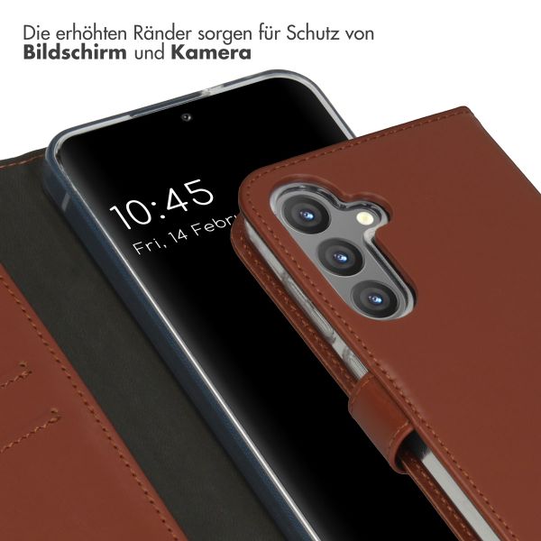 Selencia Echtleder Klapphülle Samsung Galaxy S24 Plus - Hellbraun