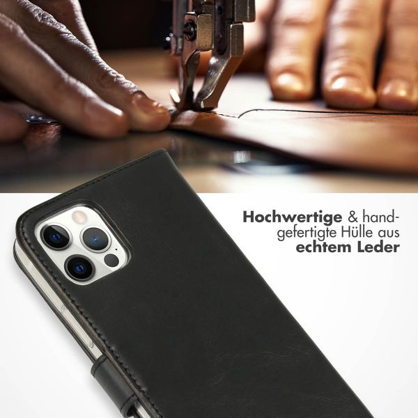 Selencia Echtleder Klapphülle Apple iPhone 12 (Pro) - Schwarz
