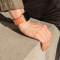 Accezz Nylon Alpine Armband für Samsung Galaxy Watch 9 (40/44mm) / Watch 8 (40/44mm) / Classic (46mm) - Orange
