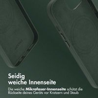 Accezz MagSafe Leather Backcover Apple iPhone 14 - Cedar Green
