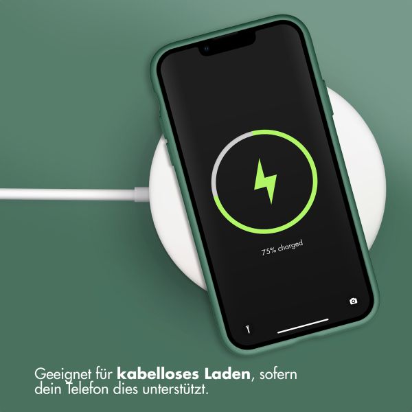 Accezz Liquid Silikoncase Apple iPhone 11 - Dunkelgrün