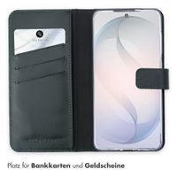 Selencia Echtleder Klapphülle Samsung Galaxy S26 - Grün