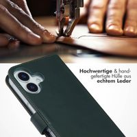 Selencia Echtleder Klapphülle Apple iPhone 17 - Grün