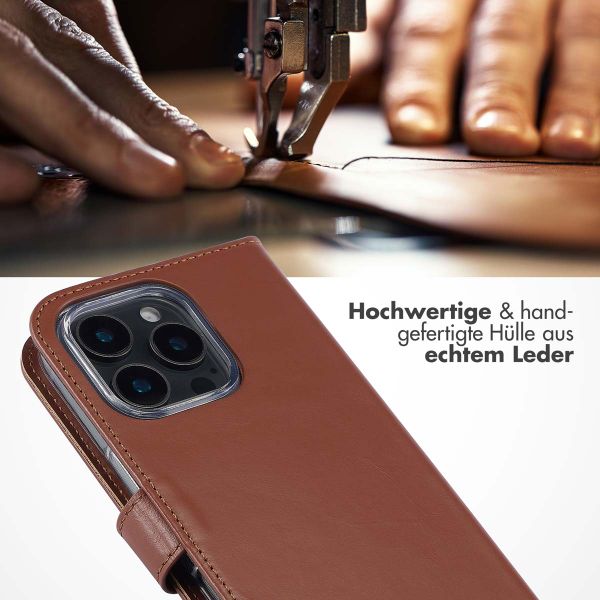 Selencia Echtleder Klapphülle Apple iPhone 16 Pro - Hellbraun