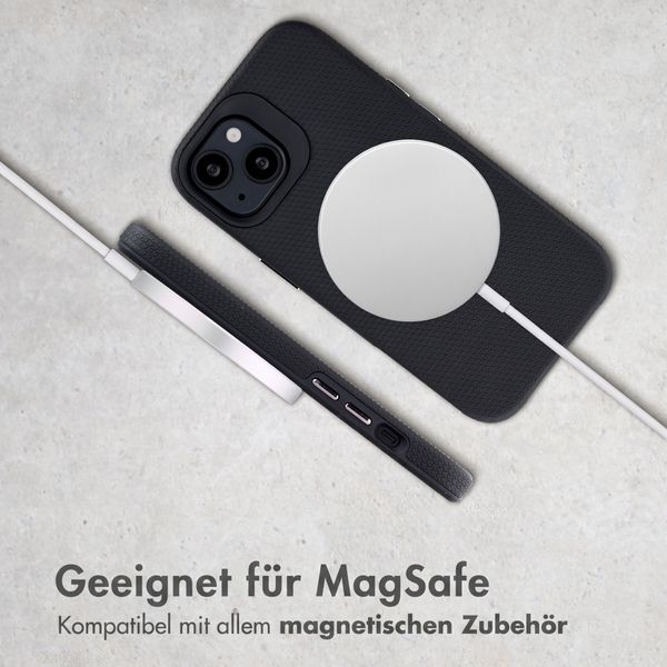Accezz Tough Back Cover mit MagSafe Apple iPhone 13 - Schwarz