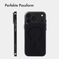 Accezz Lite Backcover mit MagSafe | Fluted | Apple iPhone 18 Pro Max / 17 Pro Max - Glossy Black