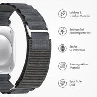 Accezz Nylon Alpine Armband für Apple Watch | 44/45/46/49 mm - Dark Grey