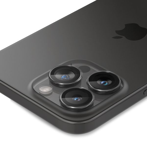 Spigen GLAStR Optik Camera Lens Protector - Kamerainsel-Schutz (2er-Pack) Apple iPhone 15 Pro / 15 Pro Max - Transparent