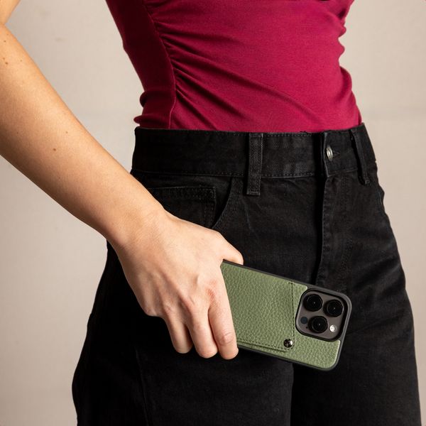 Selencia Riva Back Cover mit Kartenfach Samsung Galaxy S25 / S24 - Sage Green