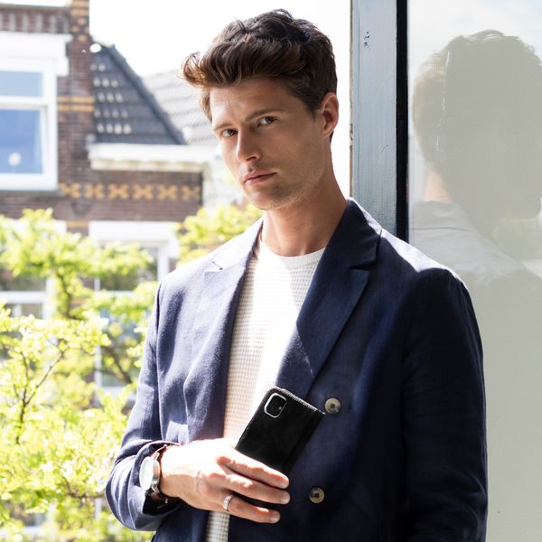 Selencia Echtleder Klapphülle Samsung Galaxy A71 - Schwarz