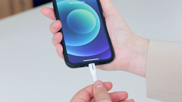 Accezz MFI-zertifiziertes Lightning- auf USB-Kabel - 1 m - Schwarz