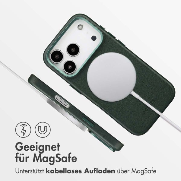 Accezz MagSafe Leather Backcover Apple iPhone 17 Pro - Cedar Green