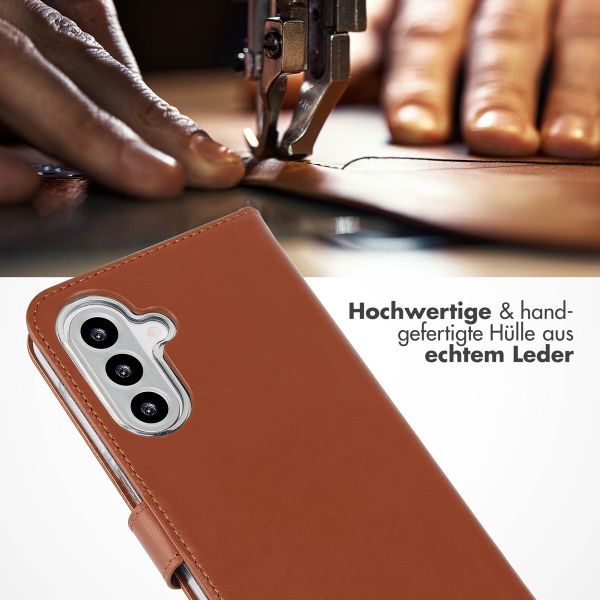 Selencia Echtleder Klapphülle Samsung Galaxy A26 - Hellbraun