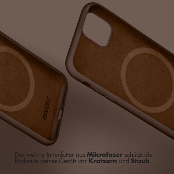 Accezz Liquid Silikoncase mit MagSafe Apple iPhone 16 Pro Max - New Tea Brown