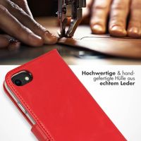 Selencia Echtleder Klapphülle Apple iPhone SE (2022 / 2020) / 8 / 7 / 6(s) - Rot