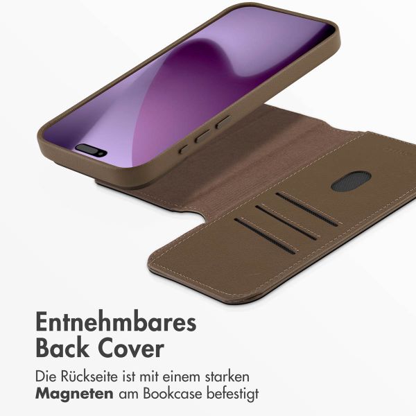 Accezz 2-in-1 Klapphülle aus Leder mit MagSafe Apple iPhone 17 Pro Max - Kaffeebraun