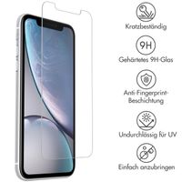 Accezz Screen Protector aus gehärtetem Glas für das Apple iPhone 12 (Pro) / 11 / Xr